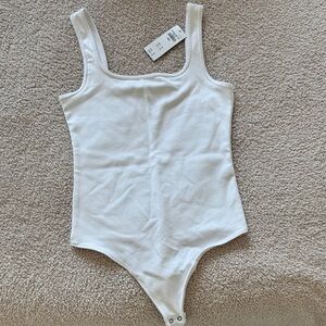Abercrombie & Fitch sleeveless bodysuit